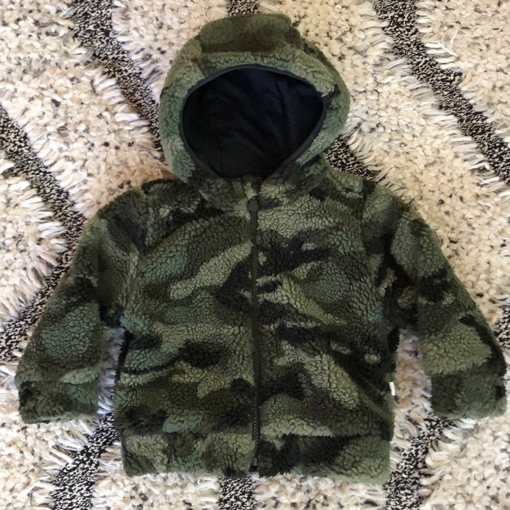 Camo Gap Sherpa jacket